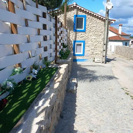 Moradias Dos Castelos Holiday home *